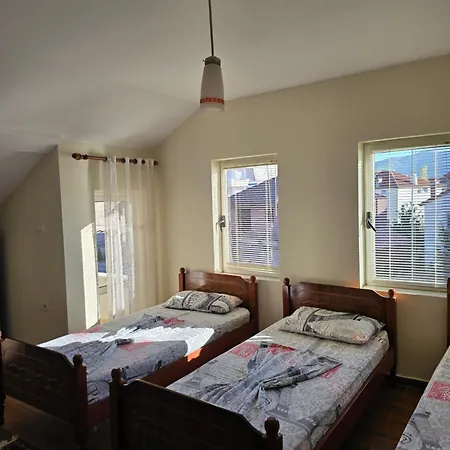 Πανσιόν Blaceri 3*